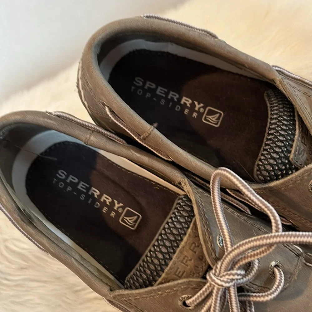 Sperry Top Siders